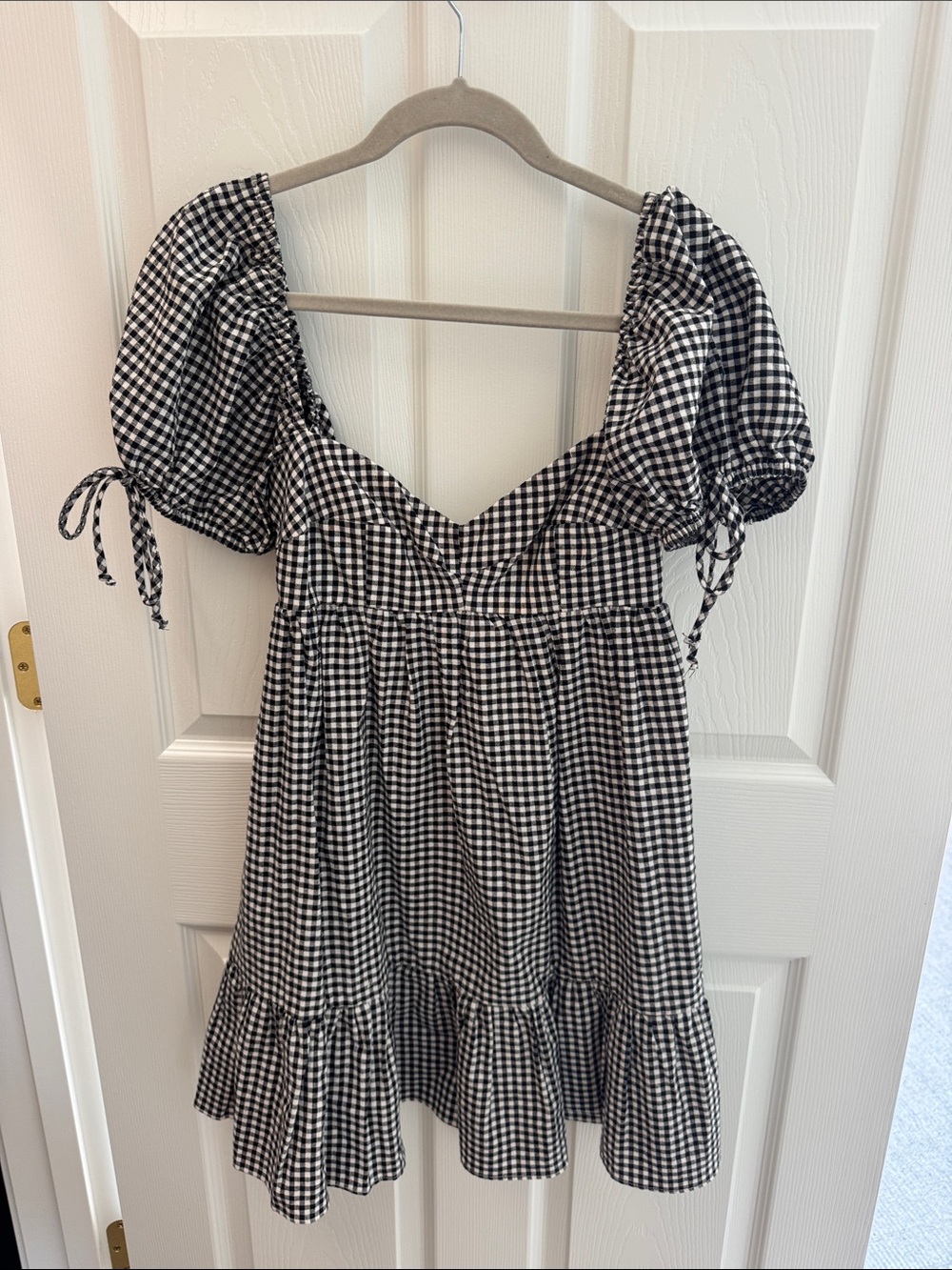 Olivaceous Black & White Gingham Puff-Sleeve Dress
